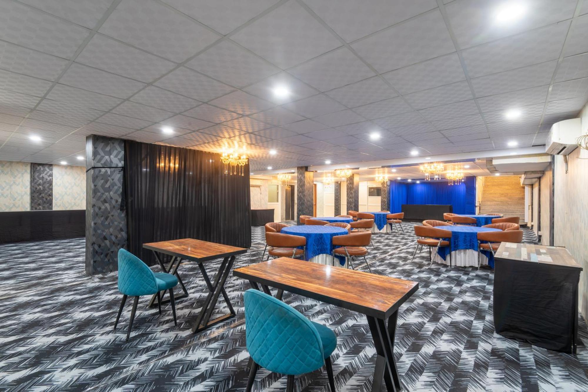 Hotel Oyster Pearl I Near Medanta Hospital I Sec-39 I Gurgaon Extérieur photo