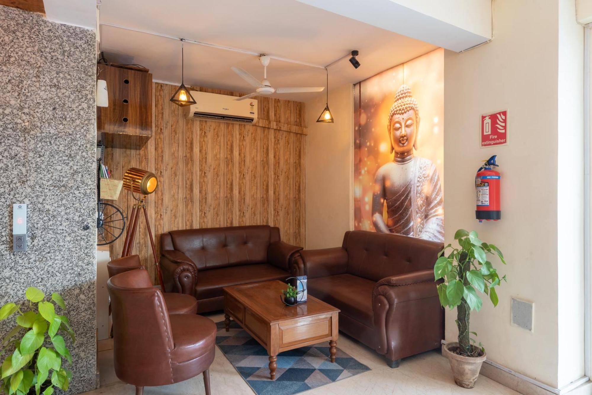 Hotel Oyster Pearl I Near Medanta Hospital I Sec-39 I Gurgaon Extérieur photo