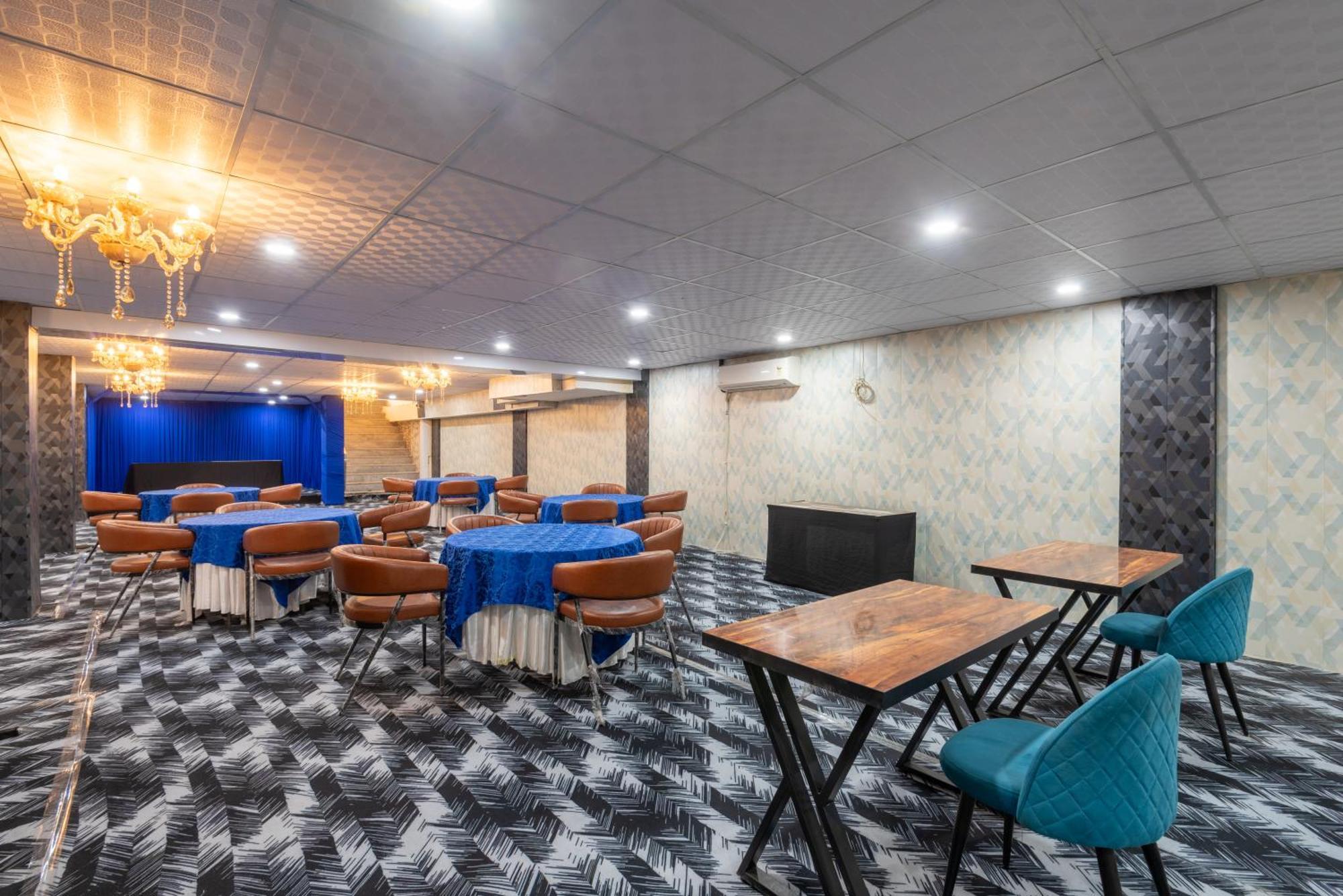 Hotel Oyster Pearl I Near Medanta Hospital I Sec-39 I Gurgaon Extérieur photo